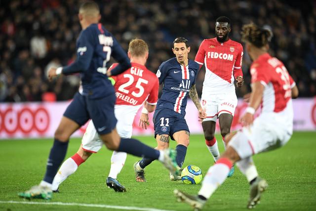 马卡：吕迪格在复出后感觉良好，阿隆索对他回归感到非常高兴（马卡：吕迪格复出状态不错，阿隆索为他的回归欣喜不已）