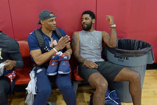 米纳拉：17岁被造谣成42岁，诽谤与谣言摧毁了我的职业生涯（米纳拉：被造谣42岁时我才17，诽谤让我的职业生涯走向崩塌）