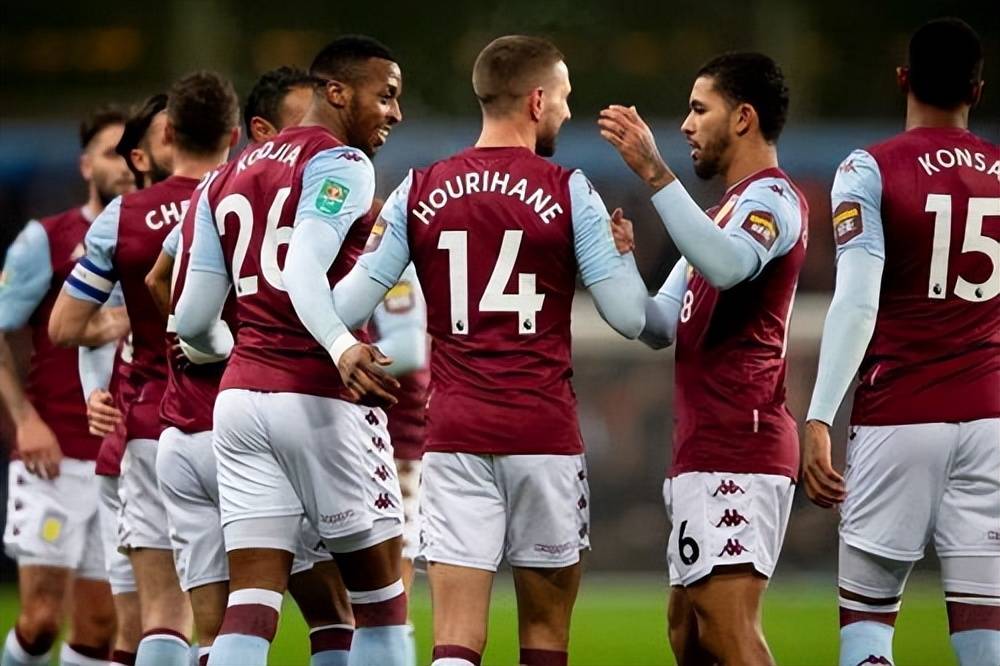 国脚连续两场关键进球（国脚两战连斩关键球）