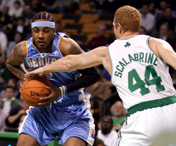 尼克斯近一个月胜场数联盟第一，多项数据位居联盟前列（尼克斯过去一个月胜场称霸联盟，多项统计名列前茅）