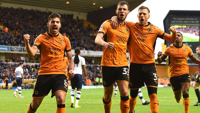 皇马官方：阿诺德左腿股四头肌股直肌损伤；据悉缺阵约两个月（皇马官宣：阿诺德左大腿股直肌受伤，预计伤停约两个月）