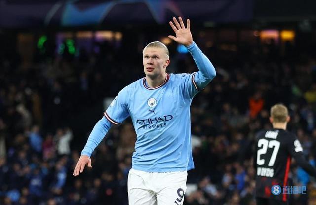 足球报：亚泰这几年都是寅吃卯粮，意向球员听说后婉拒邀请（《足球报》：亚泰近年靠预支度日，多名意向球员闻讯后拒绝加盟）