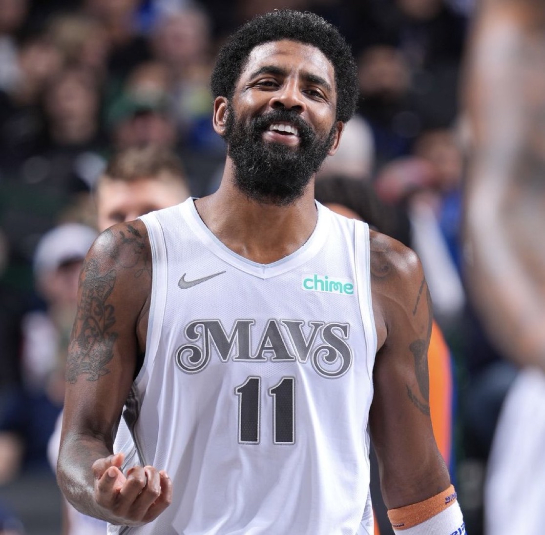 英媒：曼联考察加拉格尔时对巴里奥斯产生兴趣（英媒：曼联在考察加拉格尔期间也对巴里奥斯产生兴趣）