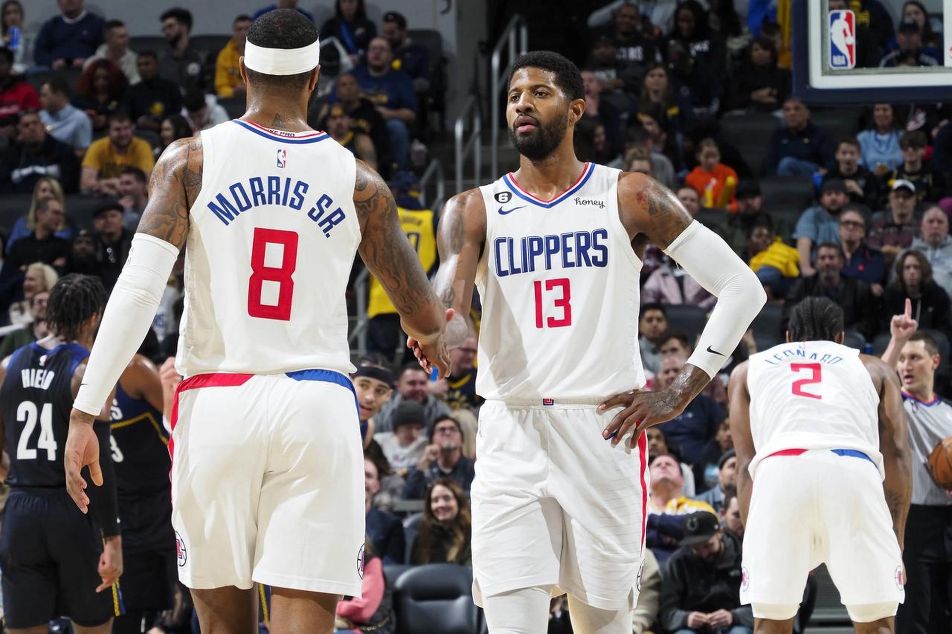 遗憾空砍！德罗赞加时赛怒砍12分，全场16中10拿33分（空砍33分！德罗赞加时独取12分，16投10中仍难救主）