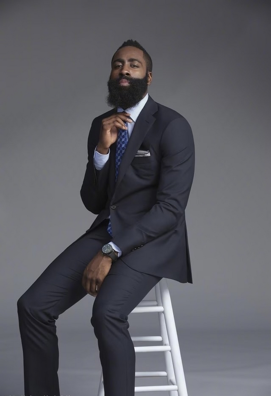 心念老东家！奥斯卡社媒晒照观看海港vs柔佛亚冠比赛（奥斯卡社媒打卡：关注海港对阵柔佛的亚冠之战）