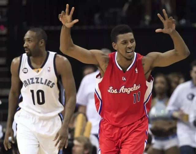 法尔克：二队前锋利契纳预计冬窗离队，拜仁希望加入回购条款（法尔克：拜仁二队前锋利契纳预计冬窗离队，俱乐部盼加入回购条款）