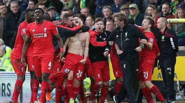 恰20：尼科-帕斯？他进步了很多很有前途，但我不关注对手（恰20谈尼科-帕斯：进步显著前景可期，我只专注本队）