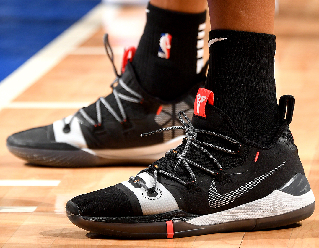 媒体人：中国女足有必要请洋帅吗，面上是孙雯管，实际是谁？（媒体人质疑：中国女足是否该聘请外籍主帅？表面由孙雯主管，真正拍板者是谁？）