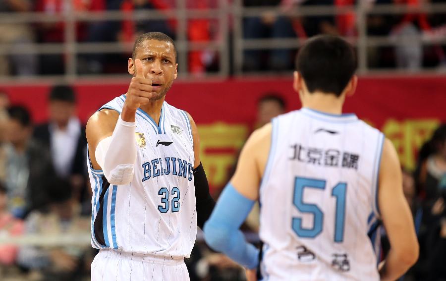 K联赛铁卫驰援中超！全北队长朴镇燮接近加盟浙江，后防补强再添强援（K联赛硬汉空降中超：全北队长朴镇燮接近签约浙江，后防实力再升级）