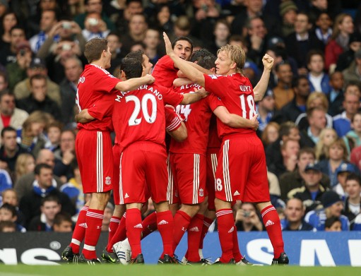 欧冠：巴黎2-1战胜曼联（欧冠赛场：巴黎2比1击败曼联）