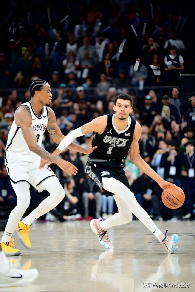 布斯克茨谈退役：我知道时间不多了，参与俱乐部成长是荣幸（布斯克茨谈挂靴：自知时光有限，能与俱乐部一同成长深感荣幸）