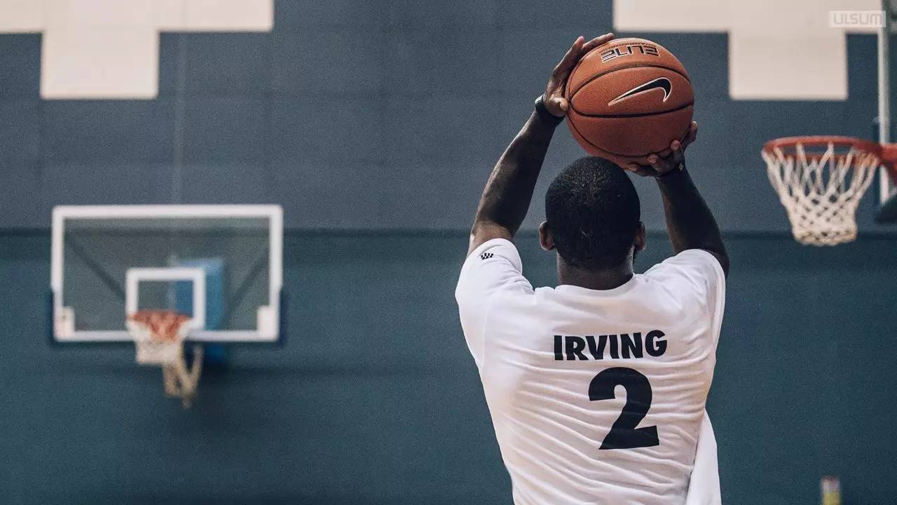 轻松高效！杰伦威22分钟8中5拿到15分5板5助 正负值+32（高效输出！杰伦威22分钟8投5中贡献15分5篮板5助攻，正负值+32）