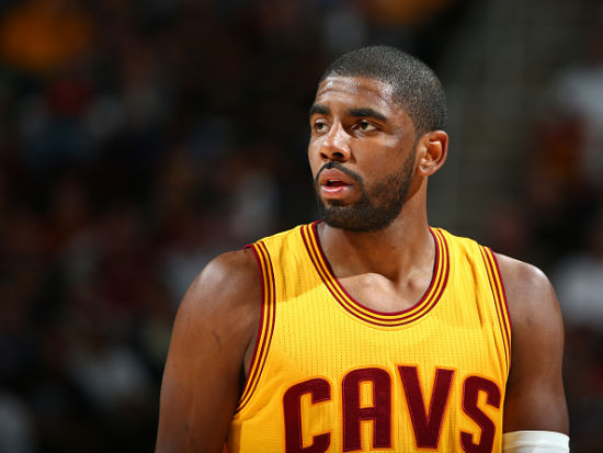 中超裁判判罚引发巨大争议（中超裁判判罚遭质疑引发热议）