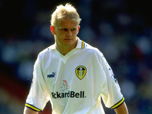 我是个初中生，我的生活是被足球，学习和说唱填满的...（我的初中生活：足球、学习与说唱填满每一天）