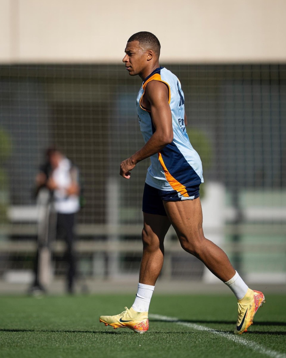 尤文图斯官方：加蒂右膝内侧半月板受伤，至少缺席1个月（尤文官宣：加蒂右膝内侧半月板受伤，预计至少休战一个月）